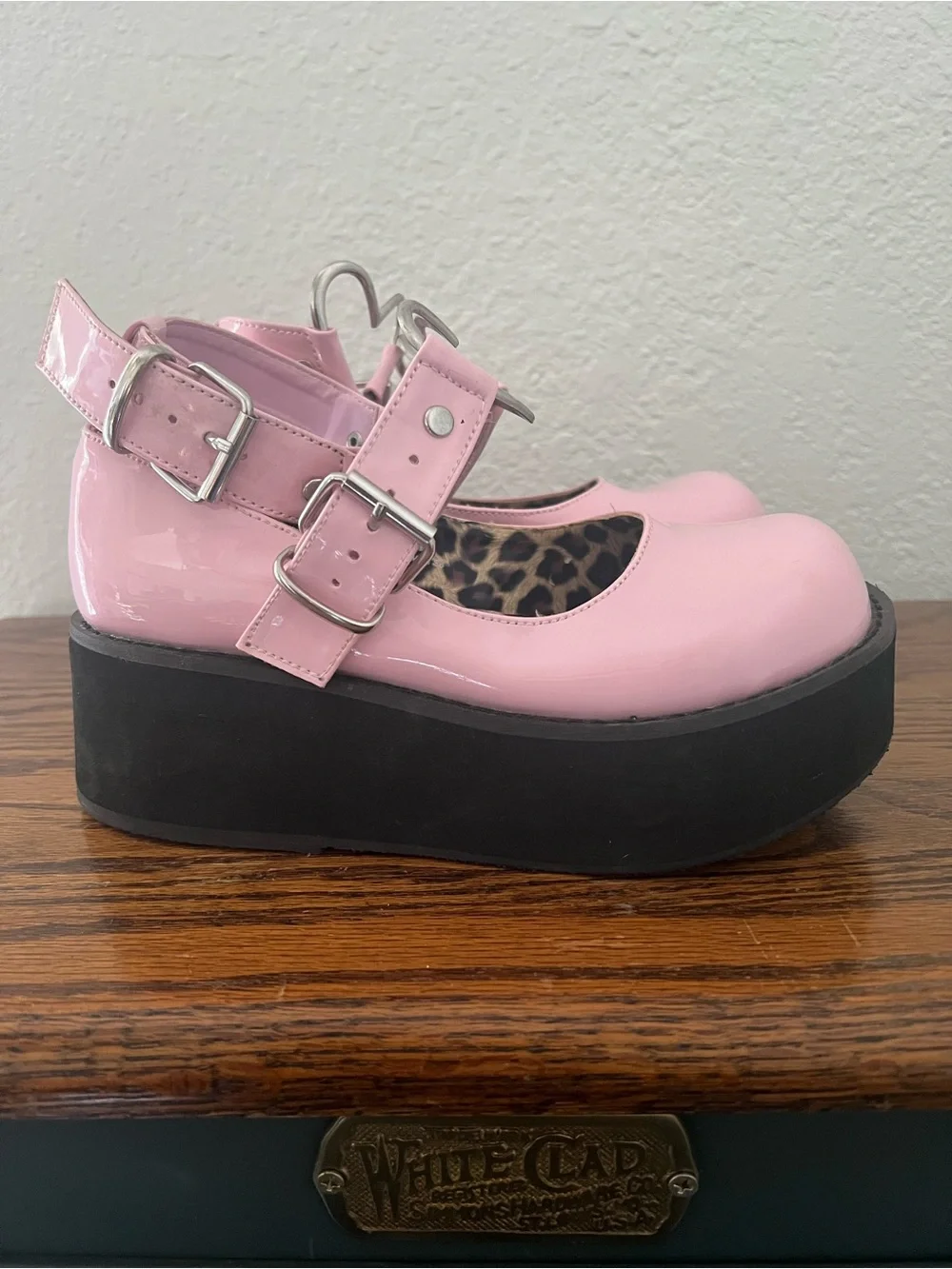 Demonia Faux Patent Leather Platform Mary Janes Pink Shoes Heart Buckle Strap 6